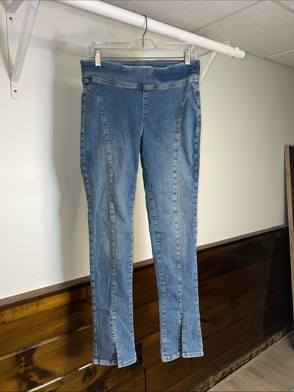 We The Free Pull On Elastic Waist Jeans- S‎